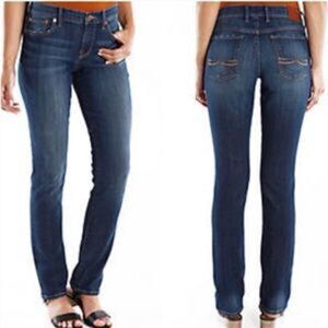 Lucky Brand Sofia Straight dark wash 4/27 jeans